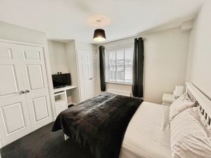 Photo 10- click for photo gallery